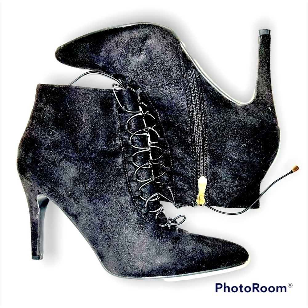 Forever Link Karissa 03 Black Faux Suede Lace Up Ankle Boots Size 10